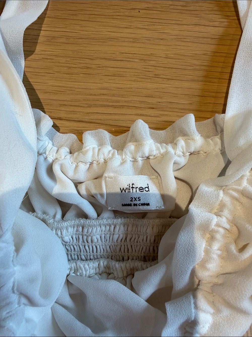 Aritzia Wilfred White Smocked Peplum Tie-Shoulder Tank Size 2XS - Picture 2 of 3